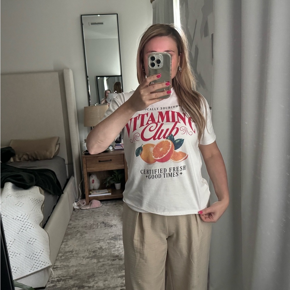 White Summer TShirt Casual Vitamin Club Graphic T-Shirt Tee - Picture 2 of 8